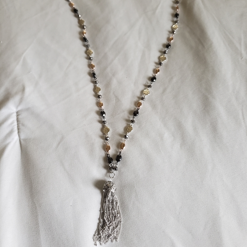 Nine West necklace